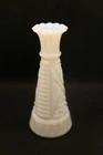 Vintage Anchor Hocking White Milk Glass 6" Bud Vase Stars and Bars Pattern