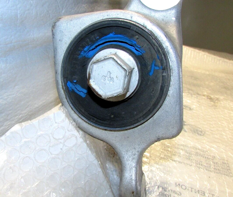 2006-2013 MERCEDES BENZ R350 ПЕРЕДНИЙ ПРАВЫЙ ПЕРЕДНИЙ НИЖНИЙ РЫЧАГ УПРАВЛЕНИЯ OEM - Изображение 3 из 4