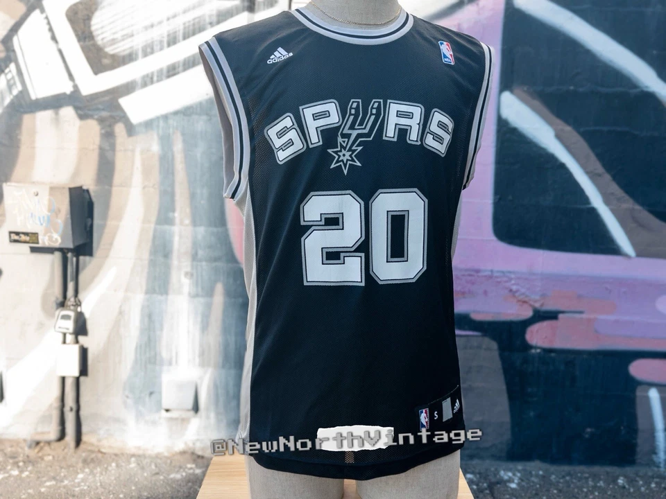 Camiseta deportiva de baloncesto vintage de la NBA de San Antonio Spurs Manu Ginóbili #20 talla pequeña Foto 4 de 4