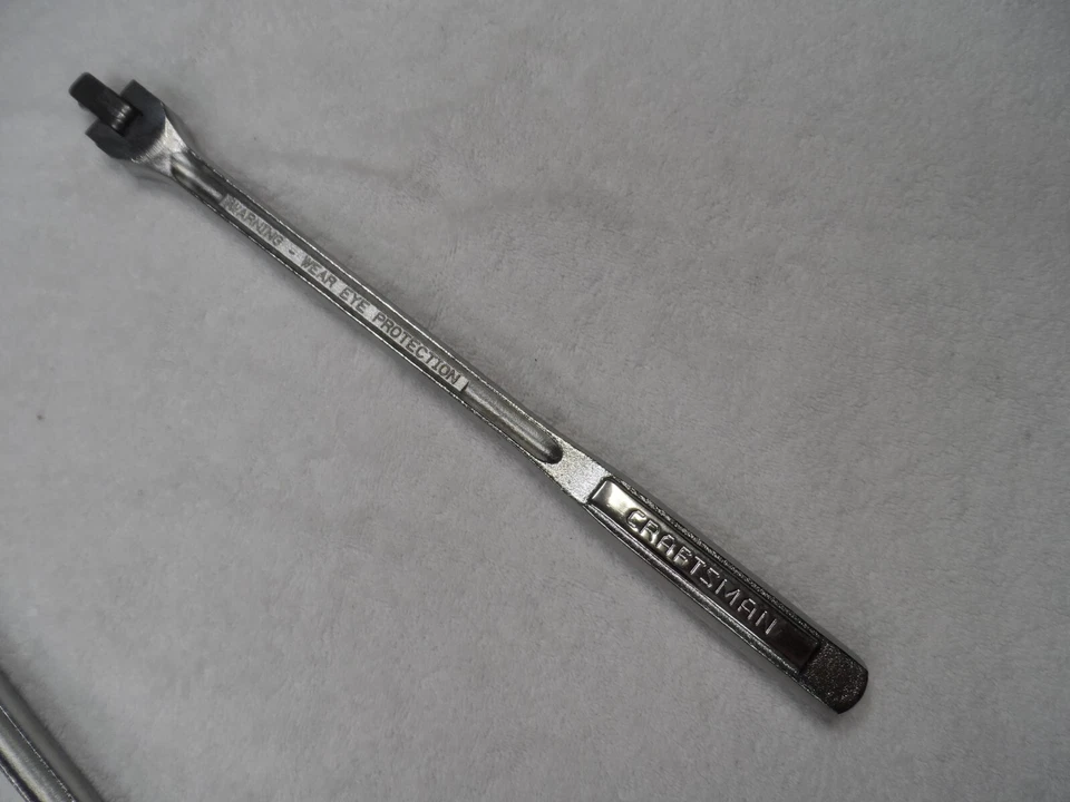 Barra de interruptor de cabeza flexible Craftsman 1/2" Drive 15", EE. UU., VVV - Parte # 44201 Foto 2 de 4