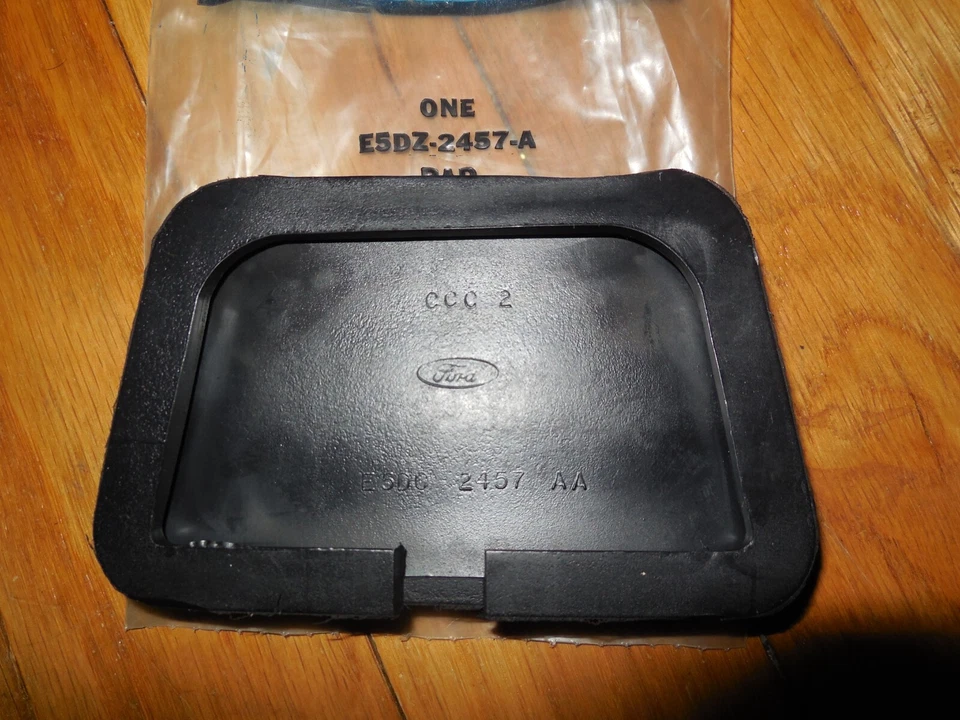 Pastilla de pedal de freno Ford LTD Marquis 1984-1986 E5DZ-2457-A Foto 2 de 2