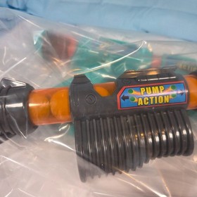 Funtech Air Powered Foam Ball Blaster 2 Pack  Battle with Balls New In Box