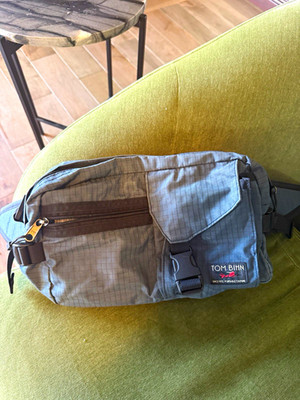 Tom Bihn Le Grande Derrier Waist Pack Large 8L Night Walk Navy Buckle