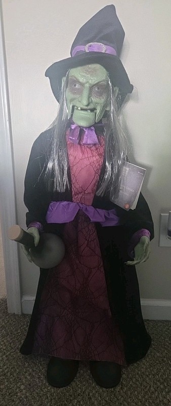 New 3ft Halloween Classics Animated LED Potion Witch  2024 Home Depot Accents