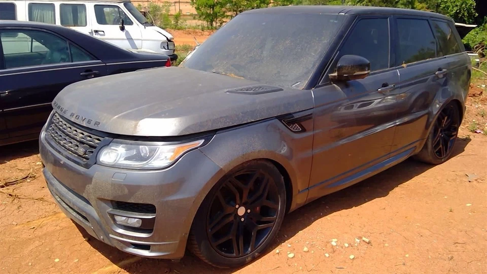 Driver Side View Mirror Power Folding Fits 14-15 RANGE ROVER SPORT 231441 - Image 3 of 4