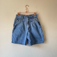 Vintage 80s mom Jean shorts high rise size 26 waist