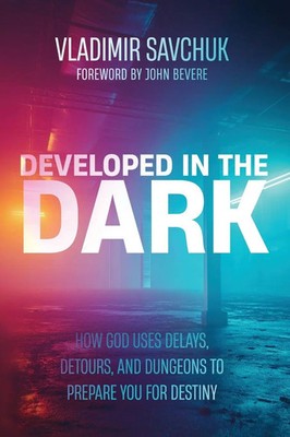 Vladimir Savchuk | Developed in the Dark | Taschenbuch | Englisch (2026)