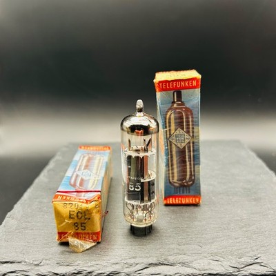 Telefunken ECL85 Tube Pair   1x NOS Sealed / 1x NOS-Like   Same Batch 82019
