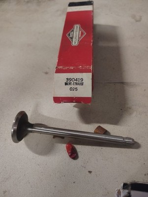 Briggs and Stratton exhaust valve 390419