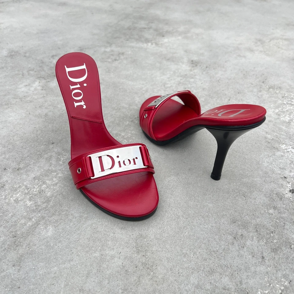Dior | Unworn Authentic Vintage Red Mules Silver Hardware Logo Plate Rare (35) - Image 4 of 4