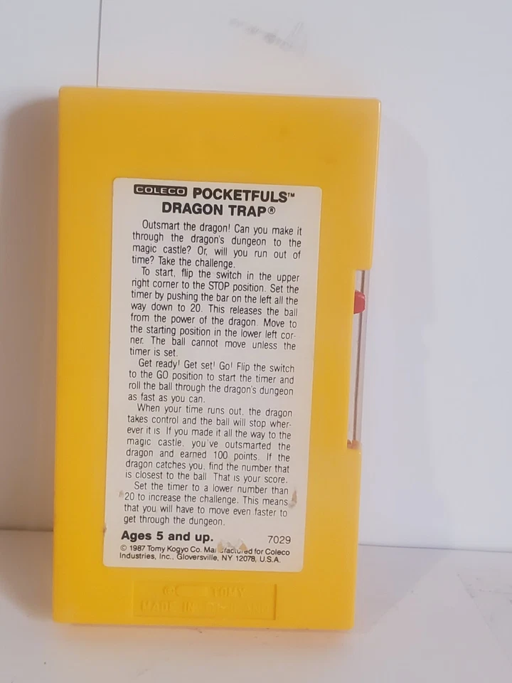 De colección 1987 Coleco Tomy Pocketfuls Dragon Trap Juego Electrónico Portátil FUNCIONANDO Foto 2 de 2