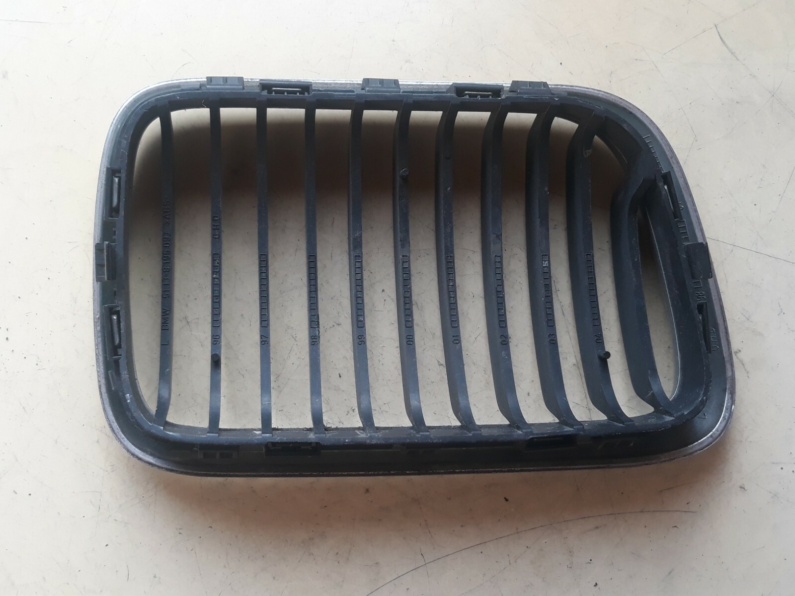 2897 kühlergrill BMW serie 3 berlina 51138185801 | eBay