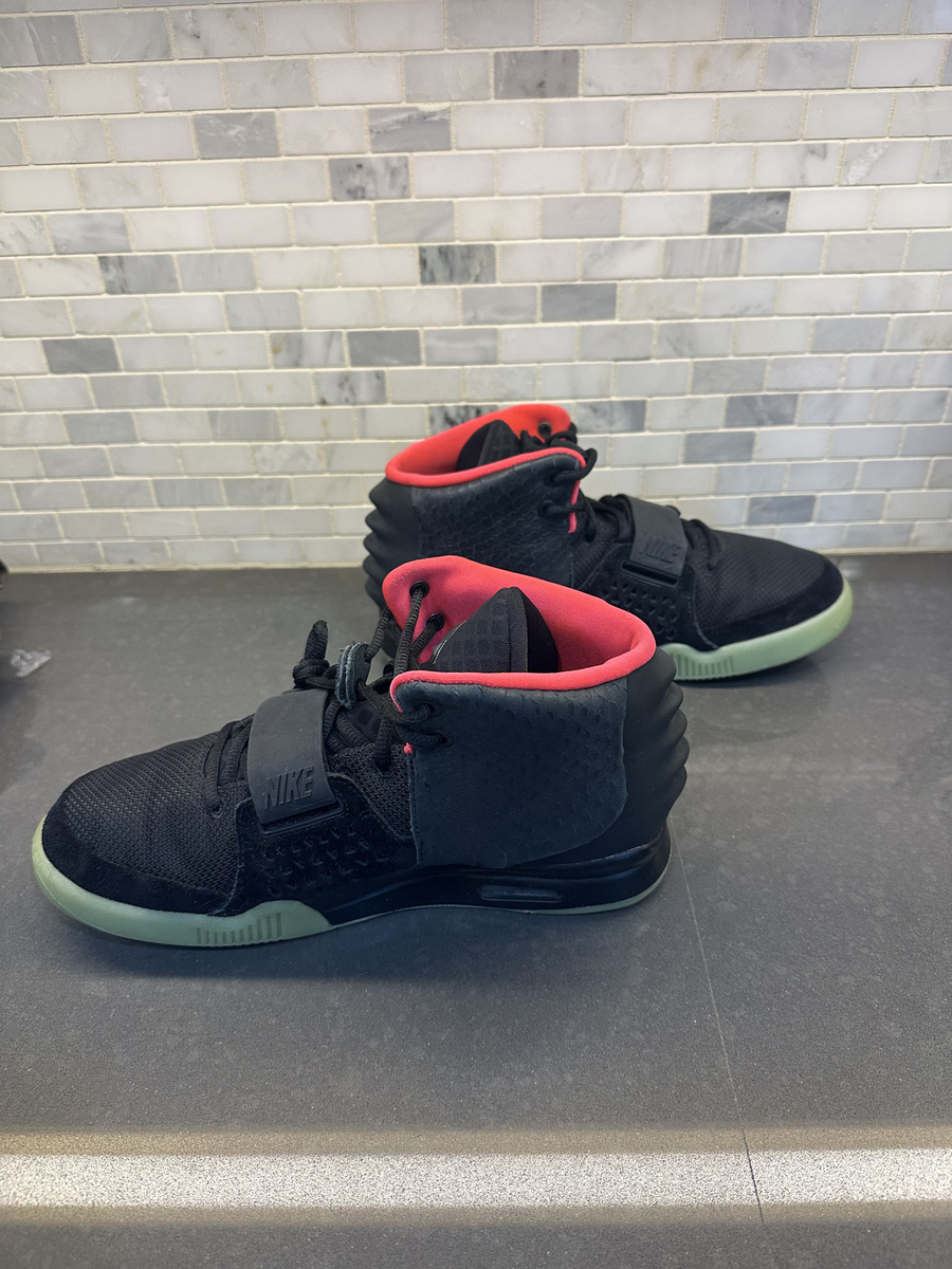 Size 10 - Nike Air Yeezy 2 NRG Solar Red 2012 886912809340| eBay