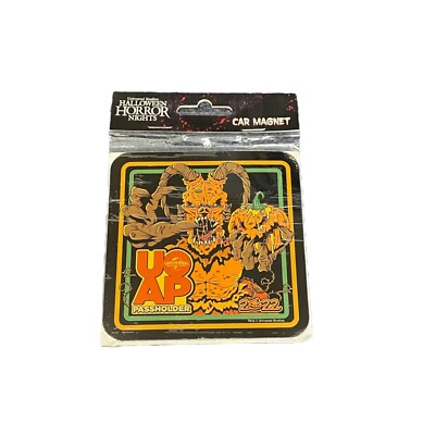 Universal Studios Halloween Horror Nights UOAP Passholder Pumpkin Lord Magnet