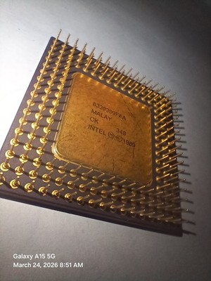 Intel 486 DX 33MHz 80486 CPU A80486DX-33 SX729 Ceramic gold pin