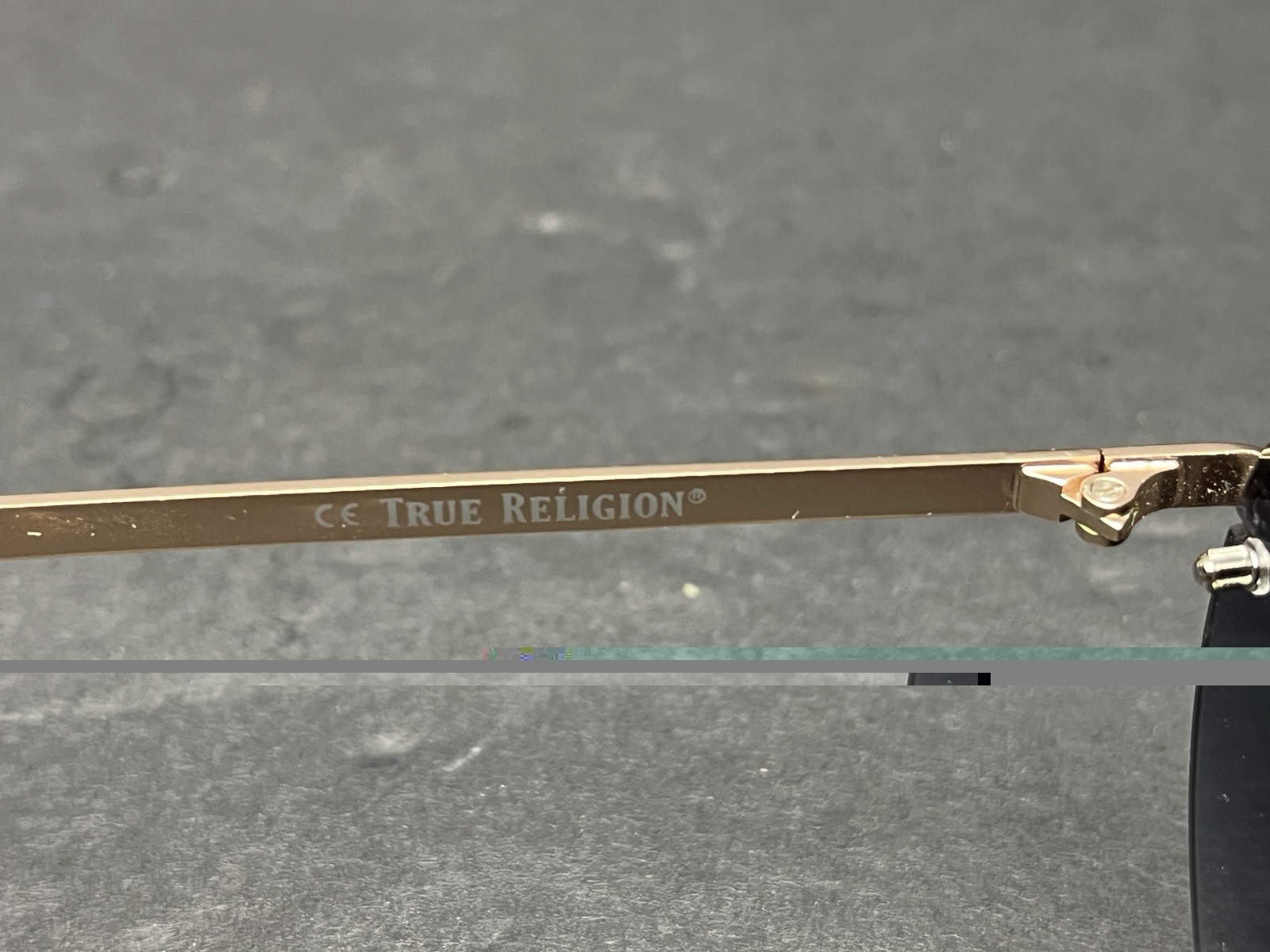 True Religion Round Rimless Retro Sunglasses Pink Gold MSRP $120 thumbnail 9