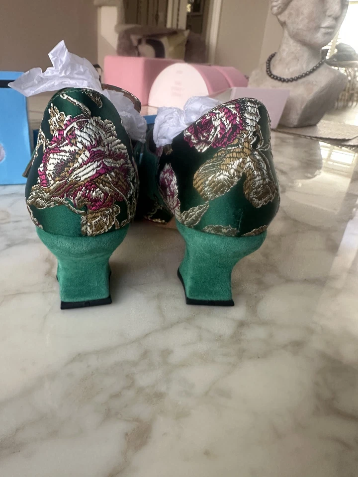 John Fluevog Green Jacquard Bishop Sz 7.5 Superfine Buckle Shoe - Image 4 of 4