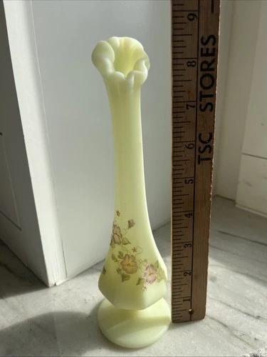 VINTAGE FENTON SWUNG CUSTARD BUD VASE SIGNED HAND PAINTED PINK FLORAL FLOWERS 8”