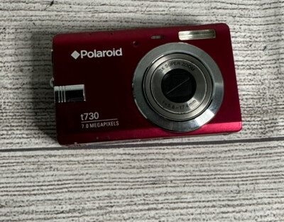 Polaroid t730 7.0 Megapixels Digital Camera 3X Super Zoom CTA