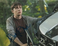 Nick Robinson Jurassic World Autographed Signed 8x10 Photo COA EF782
