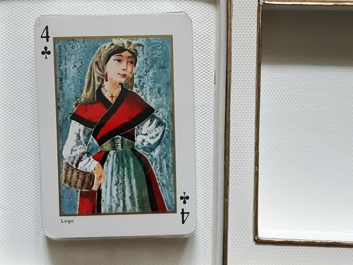 HERACLIO FOURNIER TRAJES REGIONALES DE ESPANA Sealed Vintage Playing Cards 1967 - Picture 3 of 4