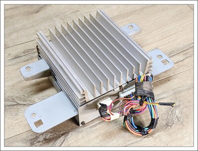   2001 Nissan Frontier Xterra 3.3L Supercharged Radio Amplifier module OEM