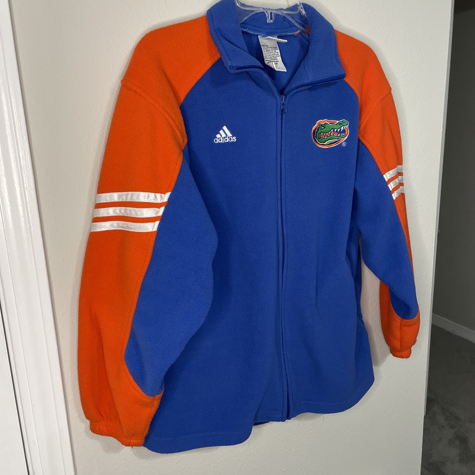 Picture 1 of 11