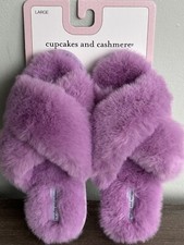 Cupcakes and Cashmere FUZZY Super Soft Faux Fur Women  s Slippers. Size LARGE