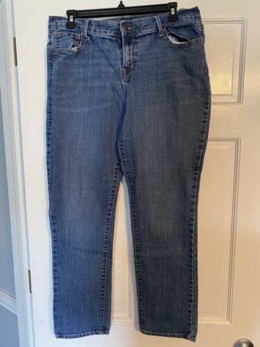Old Navy Curvy Profile Mid-Rise Women’s Blue Denim Jeans Size 12 Short
