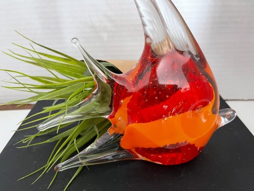 Angel Fish Figurine/Paperweight Glass Fish W/red & orange body W/Clear Fins - Picture 4 of 8