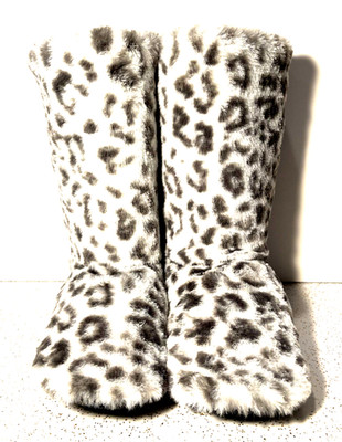 Sprigs Sherpa Lined Tall Slipper Boots  White Gray Indoor Women s Size 5-6