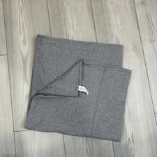 Lululemon Blanket Scarf Womens One Size Gray Vinyasa Wrap Soft Stretch Snap