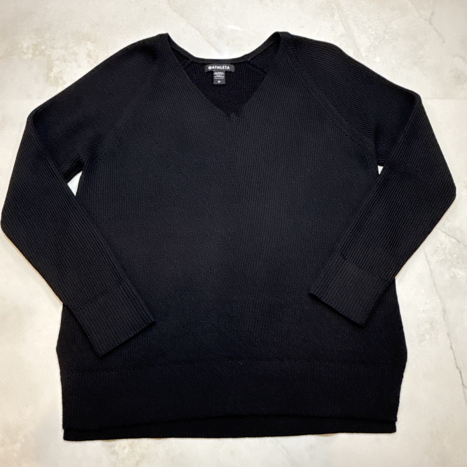 Athleta Women’s Medium Black Ribbed Knit V-Neck Sweater Merino Blend Pullover