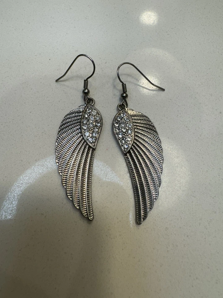 Pendientes colgantes de cristal alas de ángel 🪽 gancho plateado Foto 2 de 4