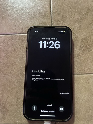 iPhone 13 128gb (AT&T) - Photo 7 sur 12