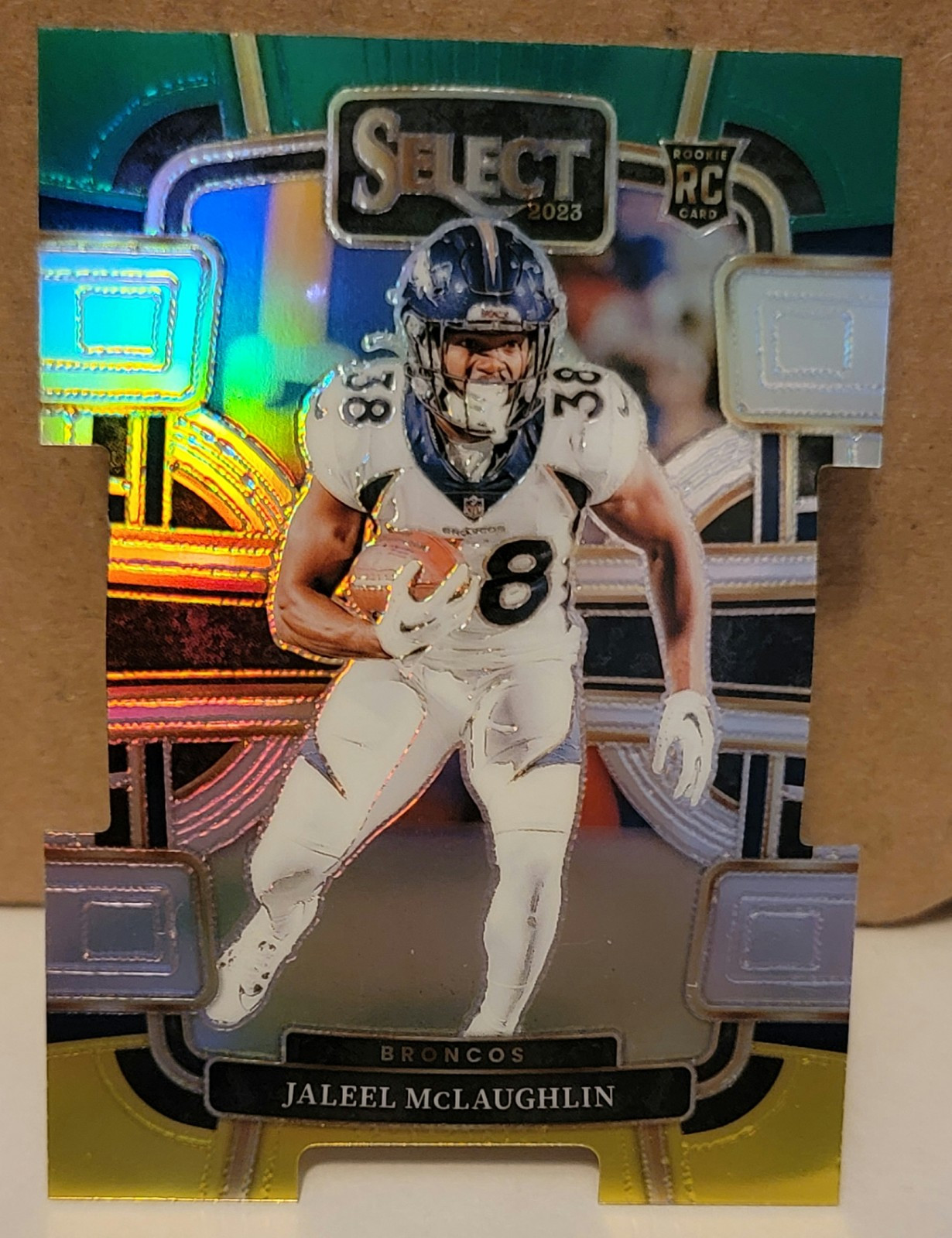 2023 Panini Select - Jaleel McLaughlin (RC) - #32 Green & Yellow Die-Cut Prizm