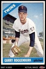 1966 Topps #582 Garry Roggenburk xCIR Twins ROOKIE COMMON VARIATION 4 - VG/EX