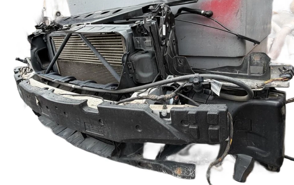 BMW 550i 535i F07 GT 2010-2017 marco de núcleo delantero soporte de radiador y barra de choque OEM Foto 3 de 4