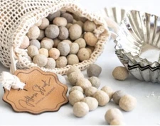 Ceramic pie weights, Jefferson Street Ceramics, American handmade, 