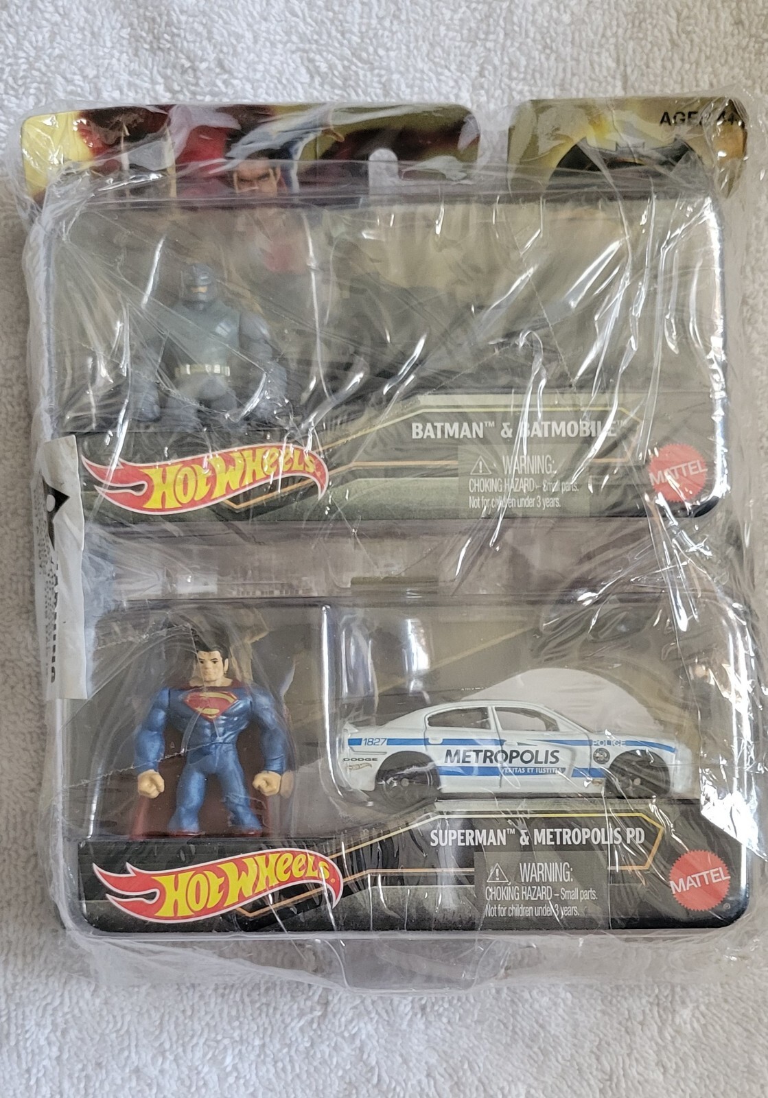 Batman VS Superman Hot Wheels Dawn Of Justice Batmobile & Metropolis PD Set NEW