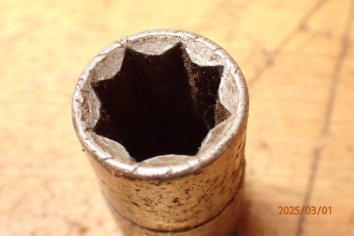 VINTAGE NONE BETTER 8 POINT 1/2 DRIVE SOCKET - Picture 8 of 9
