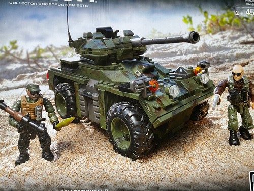Mega Bloks Call Of Duty APC Invasion - Picture 2 of 13