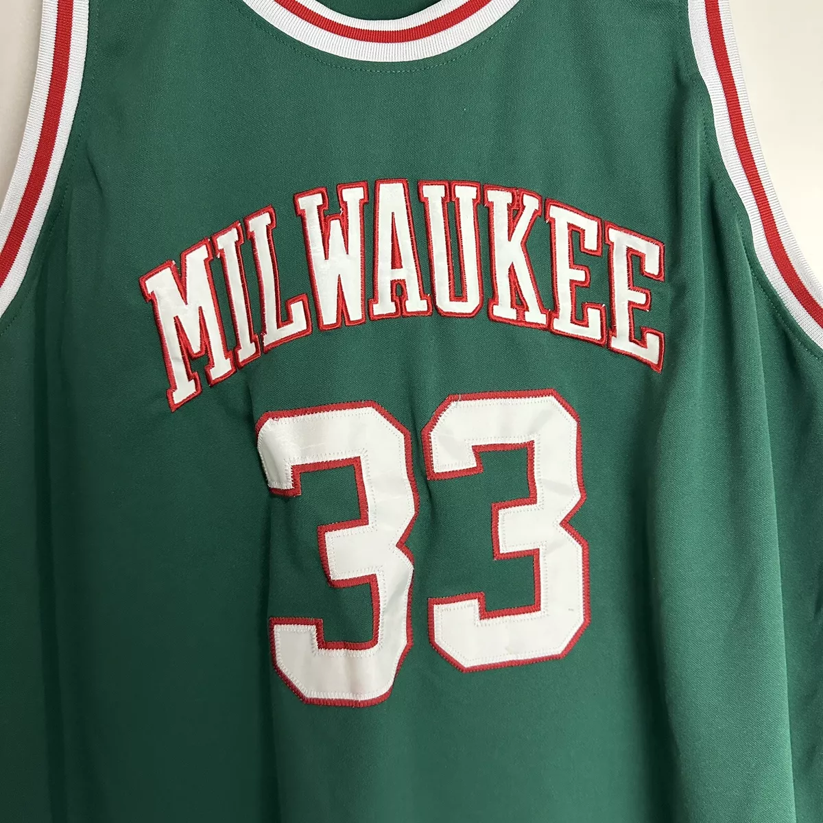 Kareem abdul hot sale jabbar bucks jersey