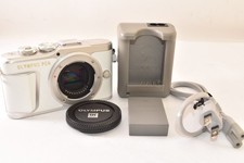 Olympus PEN E-PL9 Mirrorless Digital Camera White Tested Working Japan