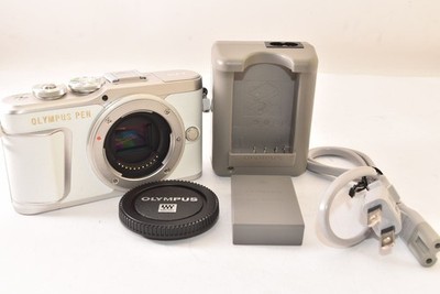 Olympus PEN E-PL9 Mirrorless Digital Camera White Tested Working Japan