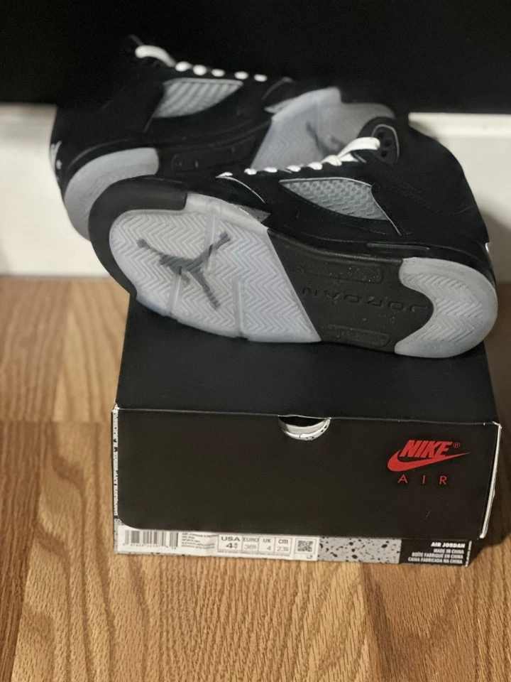 Jordan 5 Retro OG Negro Metálico Reimaginado GS - HF3976-001 Talla Foto 3 de 4