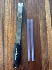 Microplane Premium Classic Series Zester Grater 12.5/8 Black