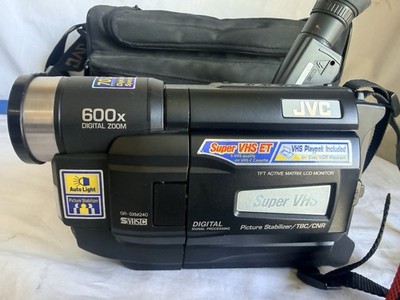 JVC GR-SXM240U Compact Super VHS Camcorder 600x Digital Zoom w