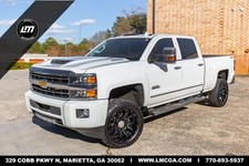 2018 Chevrolet Silverado 2500 HD High Country Pickup 4D 6 1/2 ft