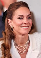 Duchess Kate #Copy’Kate 5-Strand Faux Pearl Necklace | Royalty-Inspired | ASO 🎄